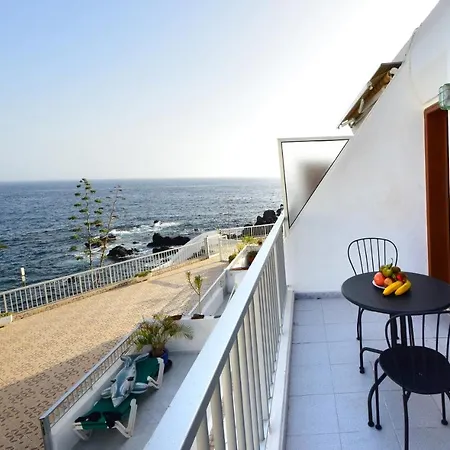 Punta Negra 11 * Puerto de Santiago (Tenerife)